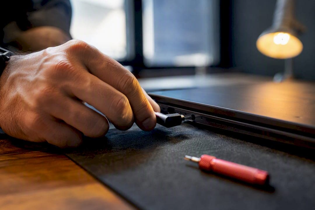 Laptop Battery Not Charging? 8 Quick Fixes for Users in Germany