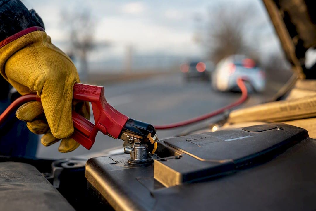 Fast, Safe Fix for a Dead Car Battery Every Driver Can Do